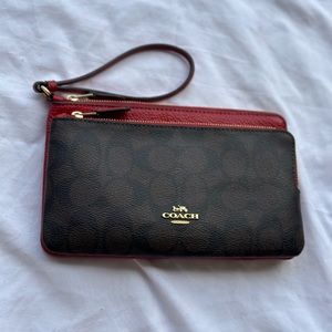 Coach Double Zip Wallet In Signature Canvas